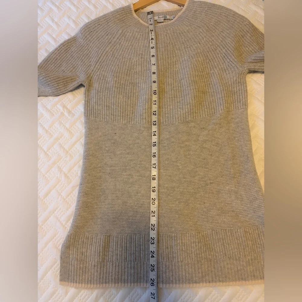 Boden | 100% Cashmere Light Gray Crewneck Sweater *Like New* - Picture 5 of 6